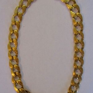 LAST CALL! Goldtone NAPIER Chain Necklace 1980's